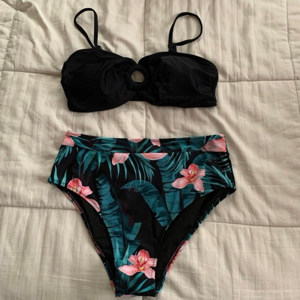 3 Pc Bikini Set - image 2